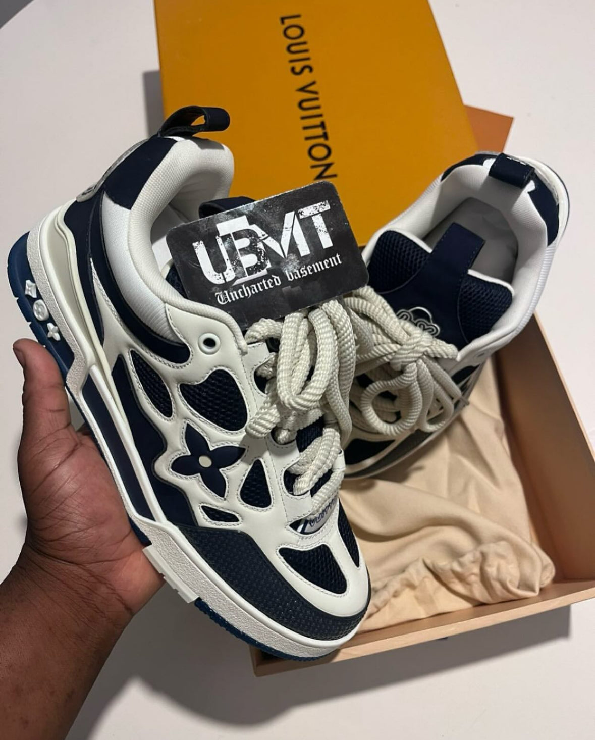 LV Skate ‘MARINE’ Trainers