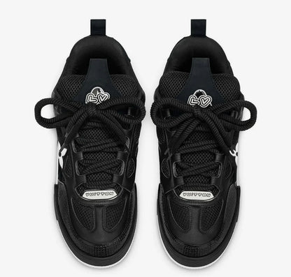 LV Skate ‘BLACK/WHITE’ Trainers