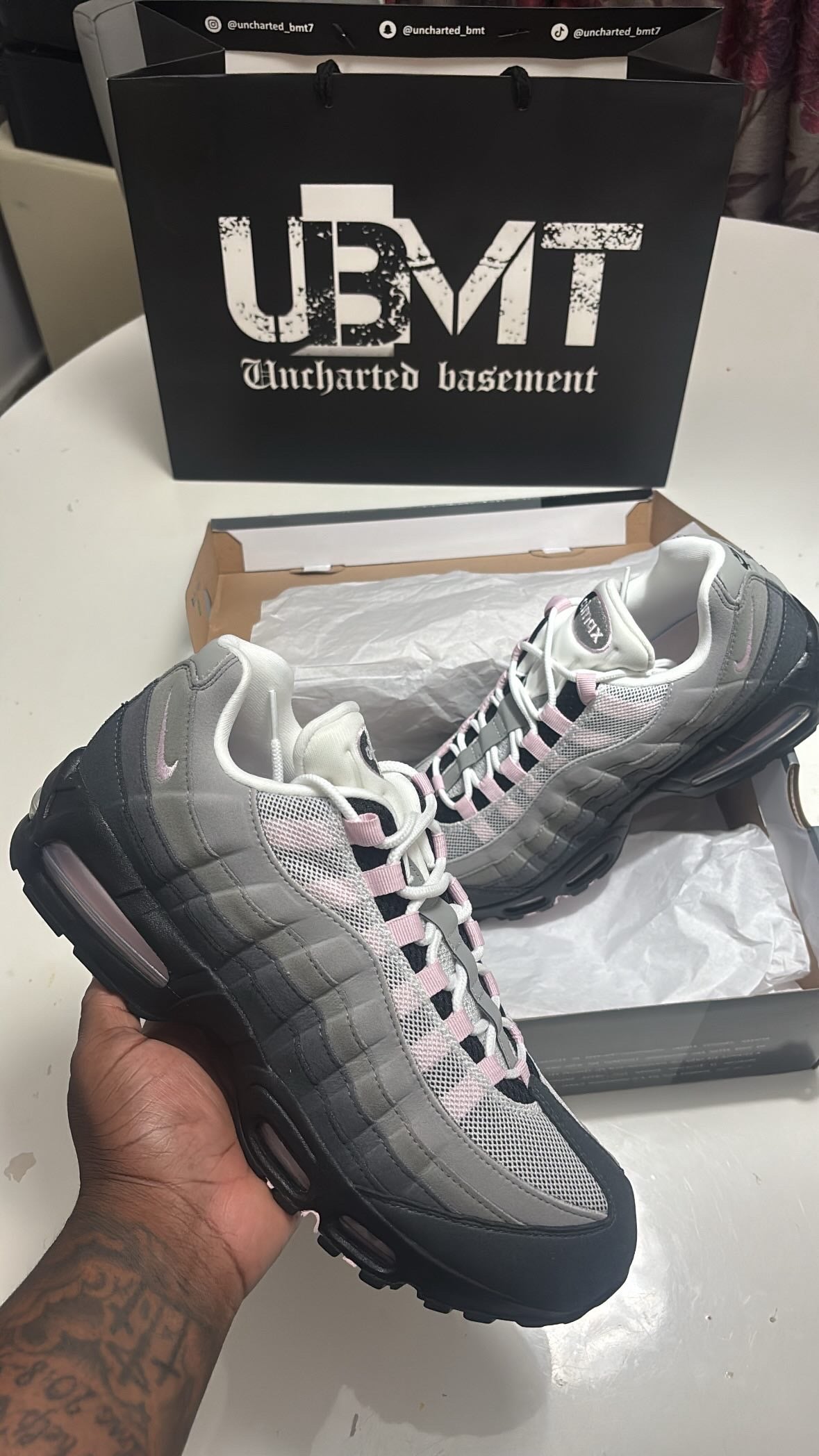 Nike Air Max 95 OG  Pink Foam