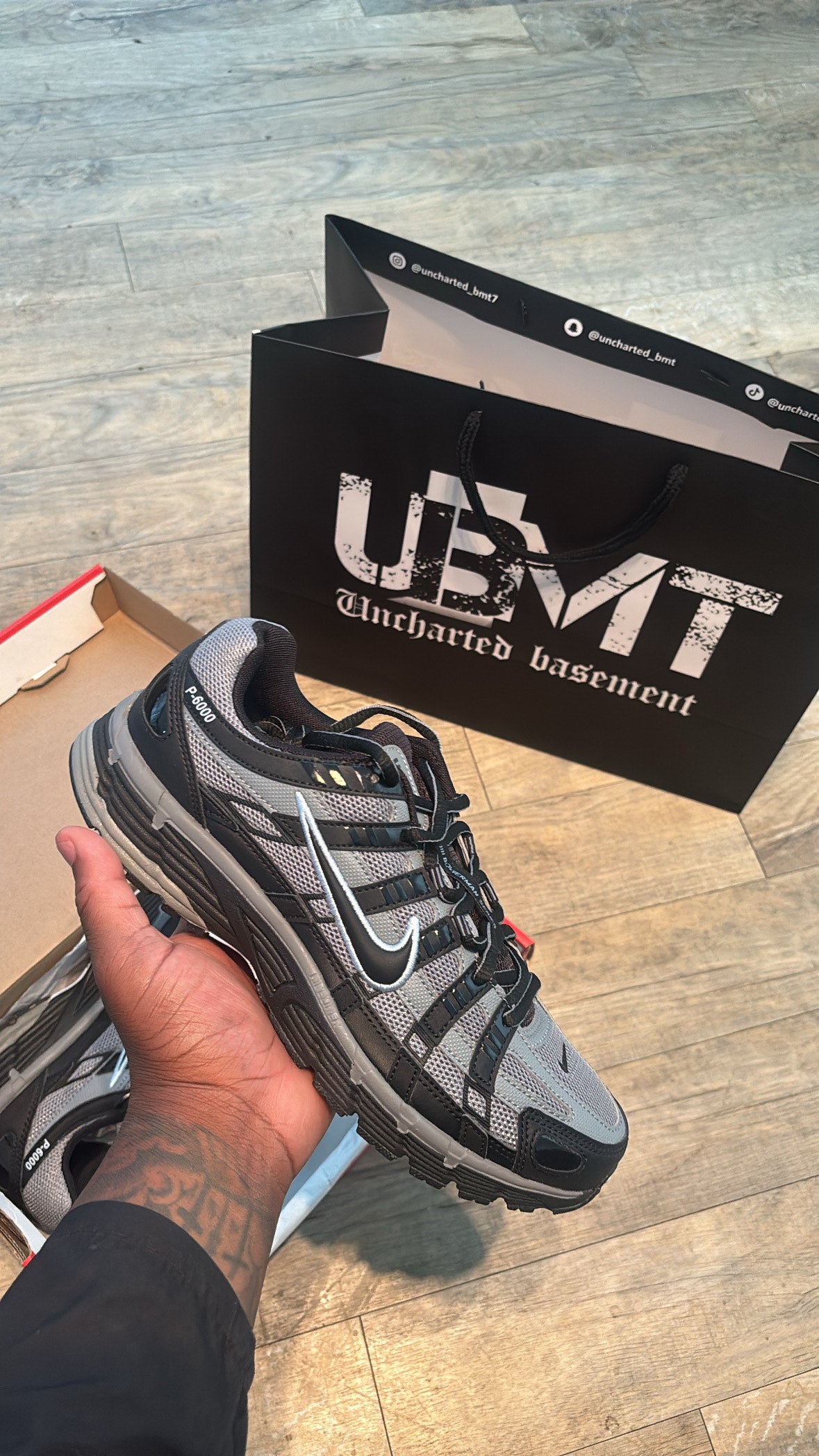 Nike P-6000 Cool grey